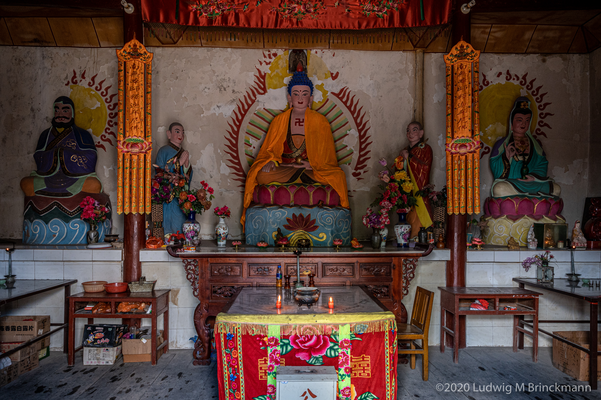 Picture: Zhenhai Temple