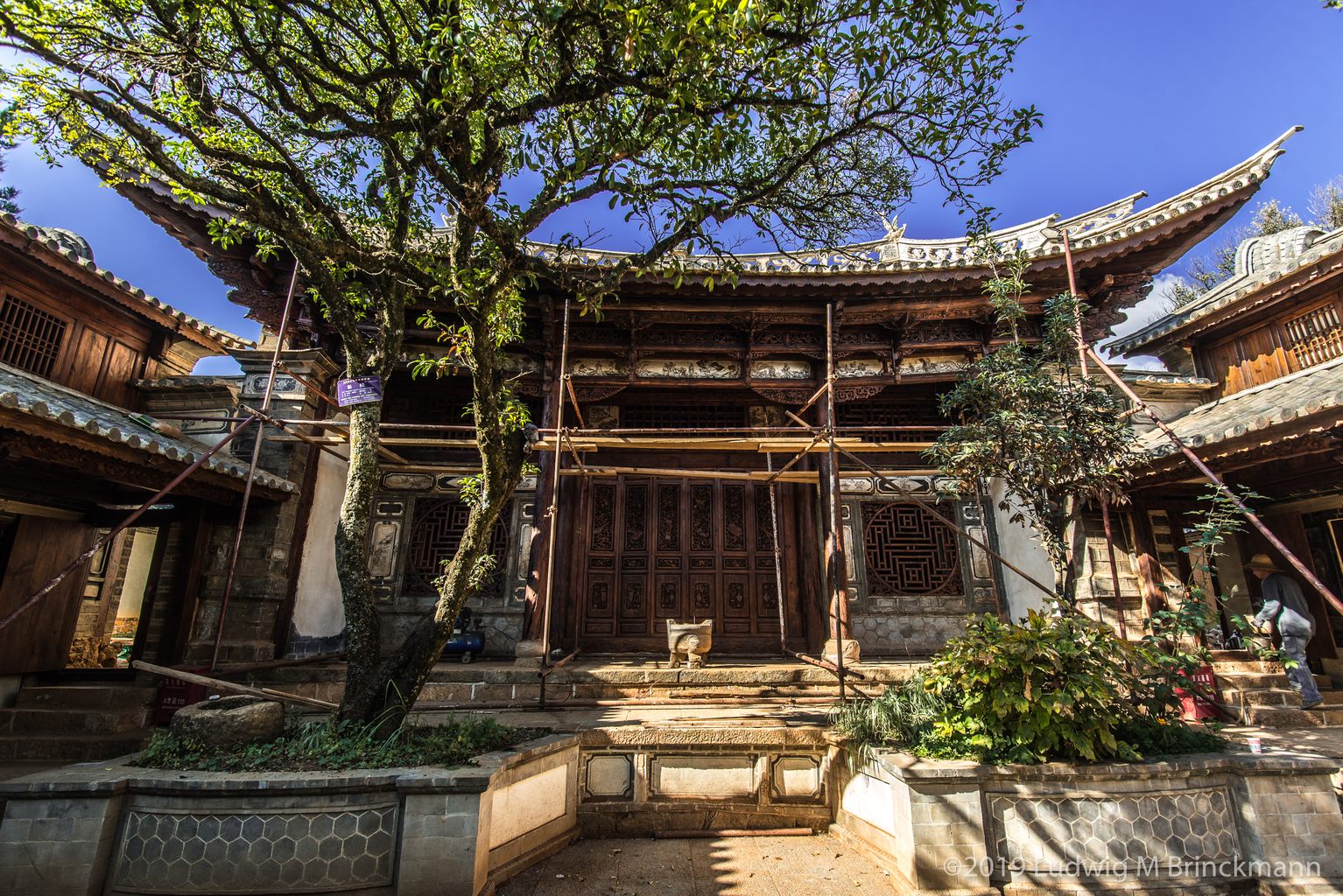 Picture: A Tang dynasty temple near Fengyu.