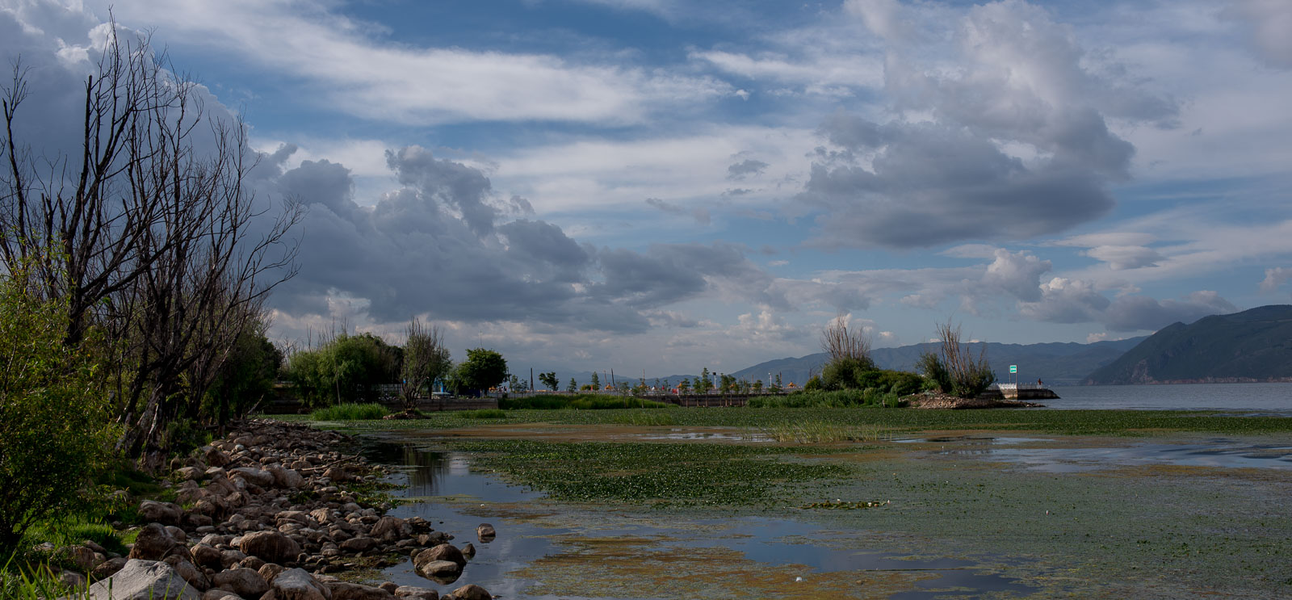 Picture: View of Erhai from Caicun.