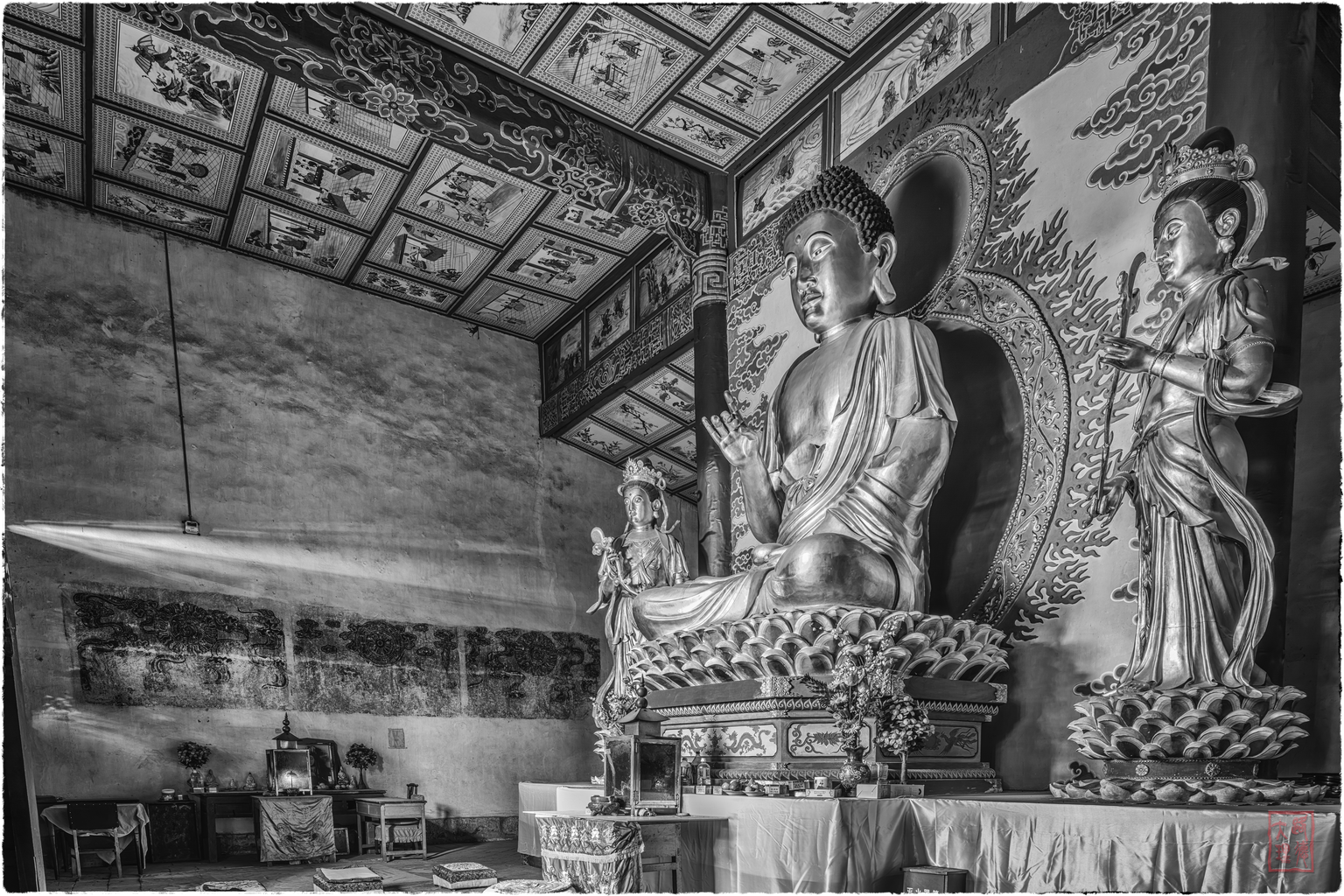 Picture: Shoufo Hall of the Huguang Guild Hall, Huize