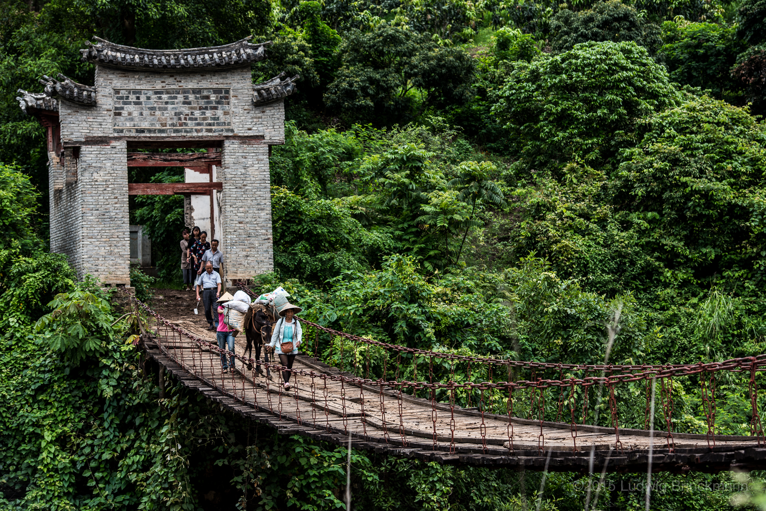 Picture: Bridge over the Nujiang.