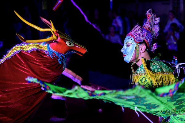孟连神鸟舞 Menglian Spirit Bird Dance